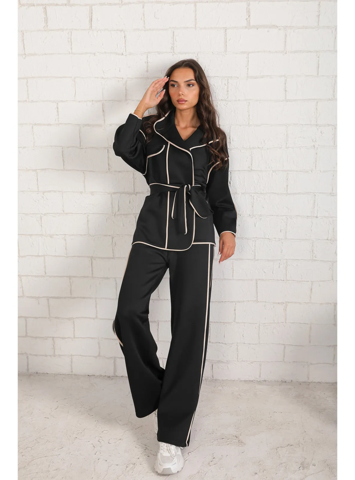 Black - Suit