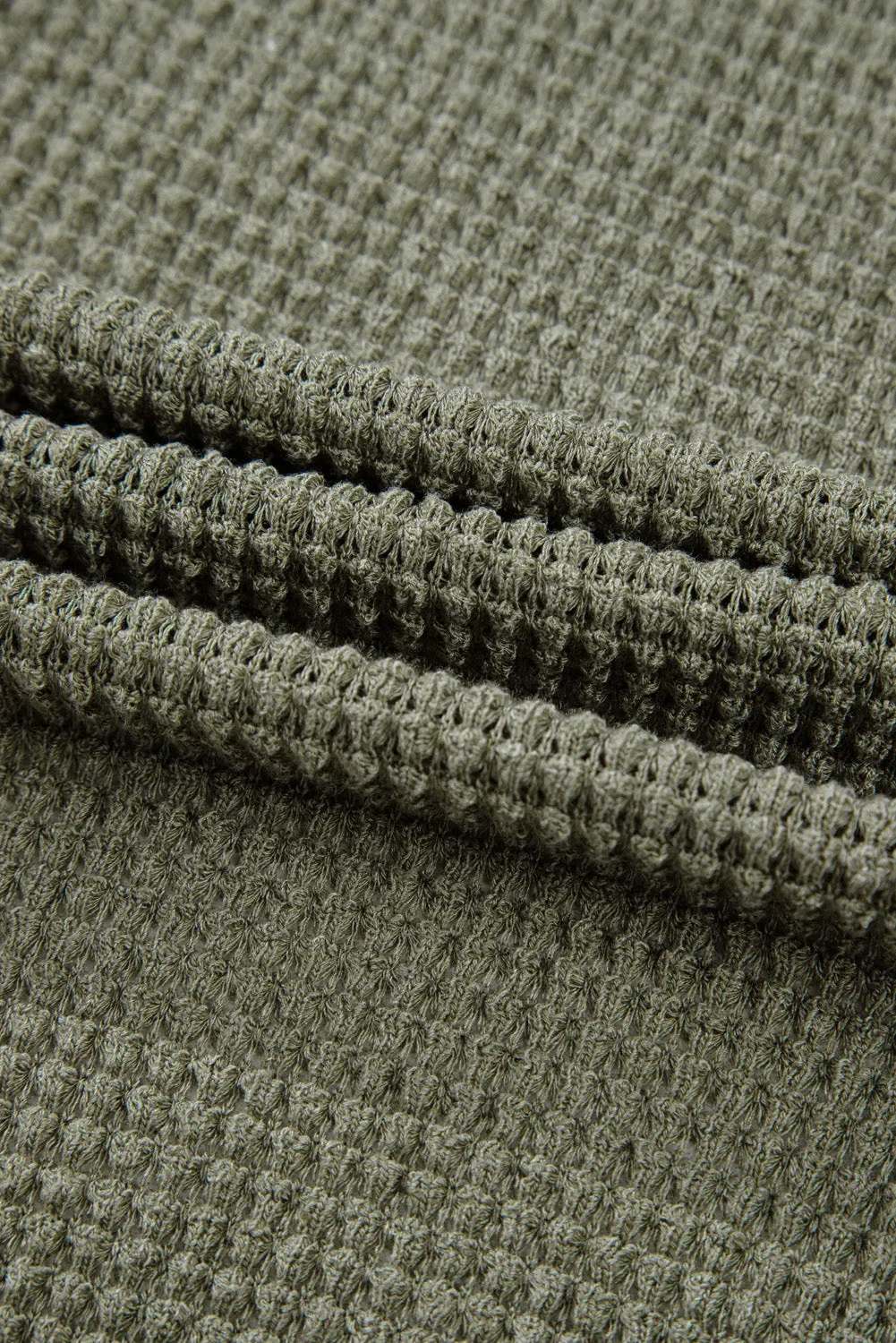 Cardigan grande taille en tricot gaufré à épaules tombantes ouvert sur le devant avec poches