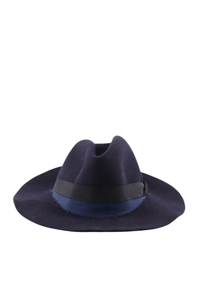 Chapeau en laine