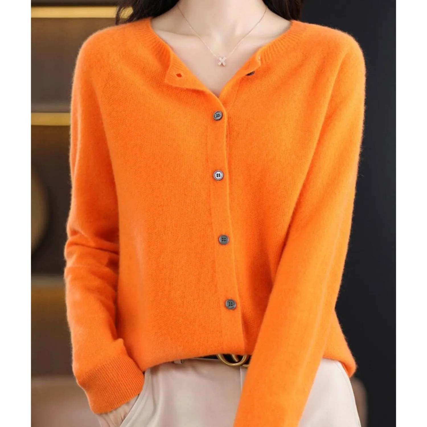 Eloria | Cardigan Boutonné légant pour Femmes