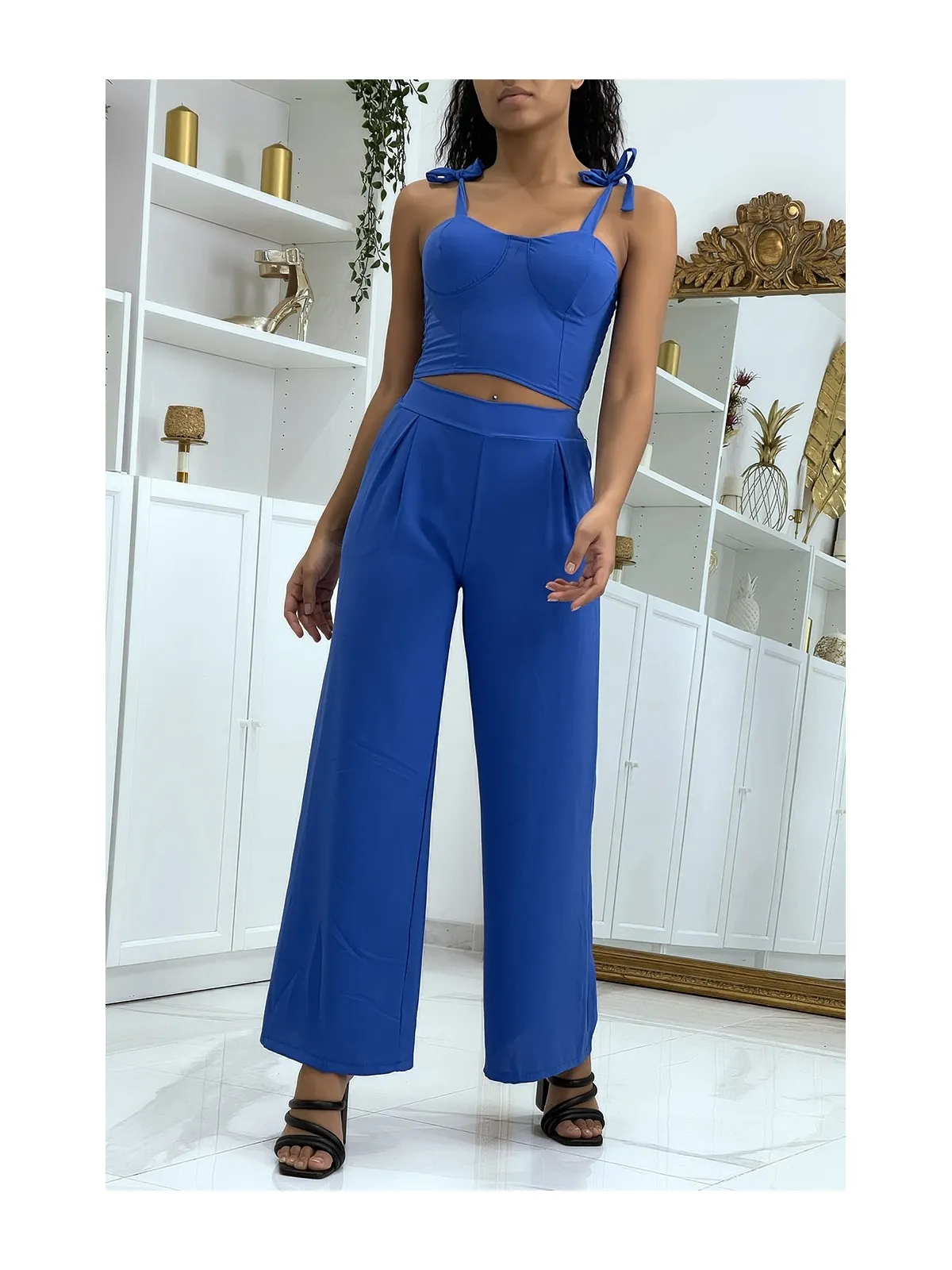 EnPSmble crop top et pantalon fluide uni bleu royal