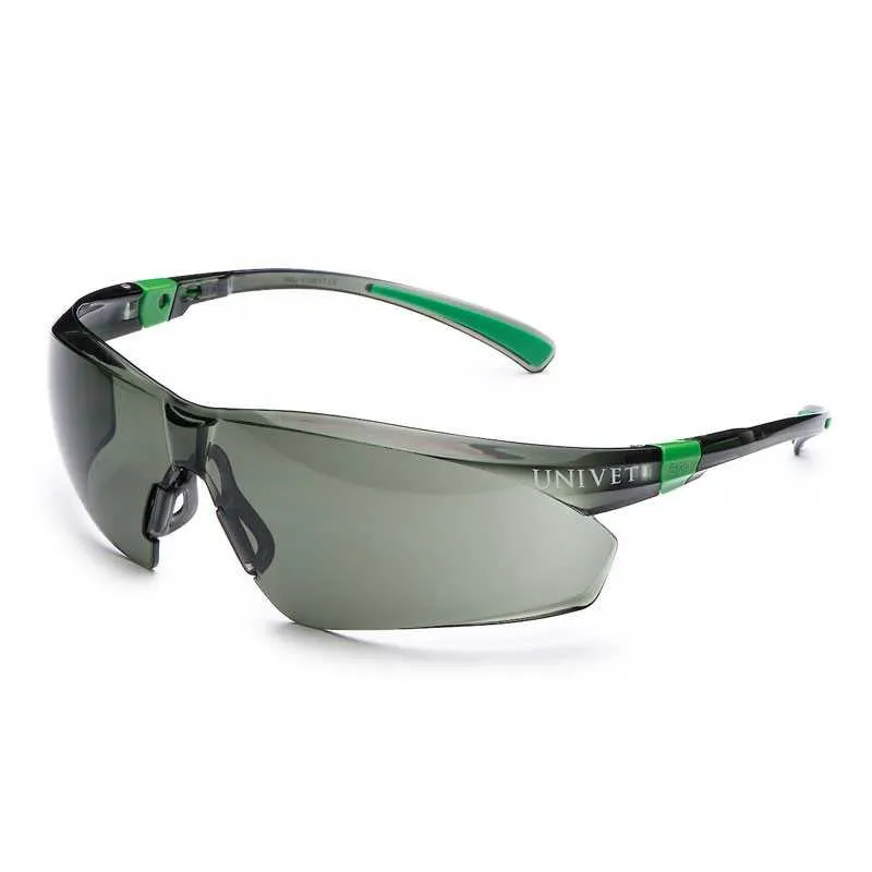 Lunette solaire 506 UP antibuée anti-rayures UNIVET