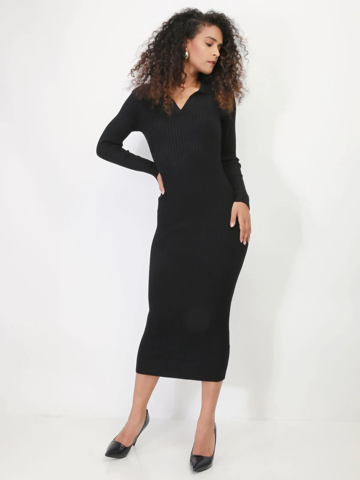 Robe pull longue à col chemise- Noir