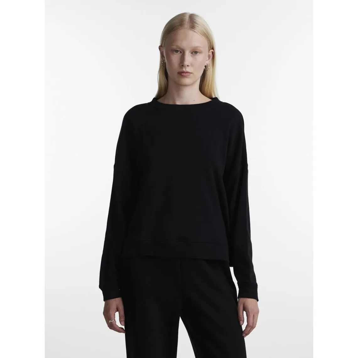 Sweat-shirt noir | 3 Suisses